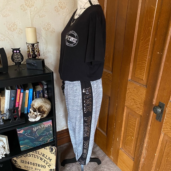 LIMITED EDITION SEQUINS MATCHING Tshirt and Joggers - Picture 3 of 11